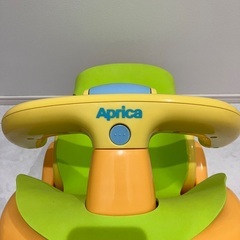 アップリカ　ベビーお風呂チェアの画像