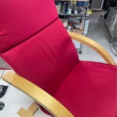 パーソナルチェア　リラックスチェア　キッズチェア　椅子　イス　家具　赤　中古　③の画像