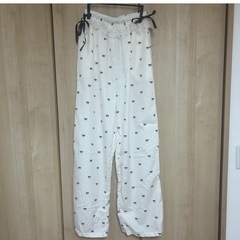 新品未使用　レース付きパンツの画像