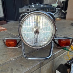 スーパーカブ　フロントヘッドライト　かごの画像