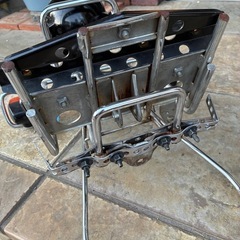 スーパーカブ　フロントヘッドライト　かごの画像