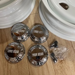 ジムニーホワイトホイール１６インチの画像