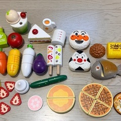 おままごと食べ物セットの画像