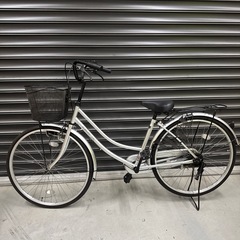 26インチ　シルバー自転車の画像