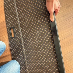 ハリアー80系　トノカバー　LV風の画像