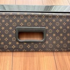 ハリアー80系　トノカバー　LV風の画像