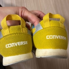 コンバース黄色15cmの画像