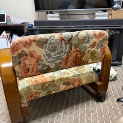 高座椅子の画像