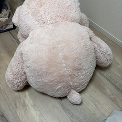 コストコ くま ぬいぐるみ 
ピンク の画像