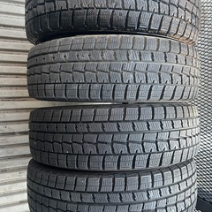 美品　スタッドレス　ダイハツウェイク　ホイール付き　4本の画像