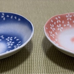 たち吉　煮物鉢ペアの画像