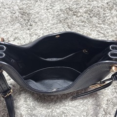 MICHAEL KORS(マイケルコース) 黒 ショルダーバッグの画像