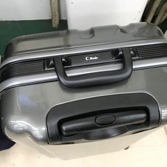 ⭐︎ドリーム2号館⭐︎ ジモティー割引 C.Mode スーツケースの画像