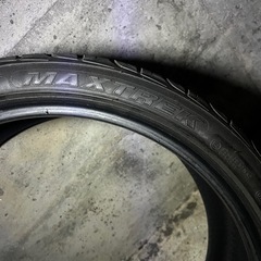 MAX TREX 20インチタイヤの画像