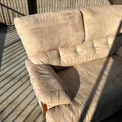 貰ってください 
3人がけソファの画像