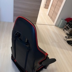 ゲーミングチェアの画像
