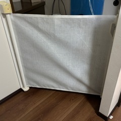 ベビーゲート　スルする〜とゲイト　の画像