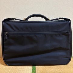 トラベルバッグの画像