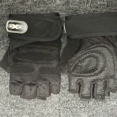 28ｍｍバーベルプレート10kg 2枚　おまけトレーニンググッズセットの画像