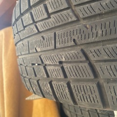 スタッドレスタイヤ4本205/60R15の画像