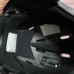 スキーヘルメット　ジュニア　おまけ付きの画像