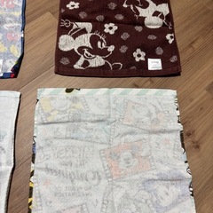 ディズニーハンドタオル4枚セットの画像