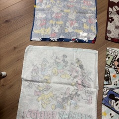 ディズニーハンドタオル4枚セットの画像