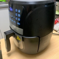 Gourmia（グルミア）ノンフライヤー 中古の画像