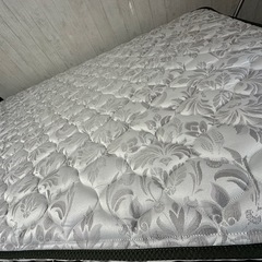 サータ　セミダブルマットレス＆ドリームベッド　フレームの画像