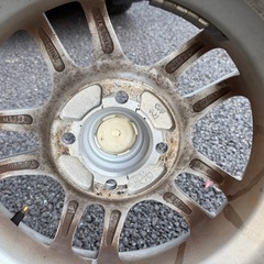 13インチスタッドレスタイヤホイール付き　145/80R13の画像