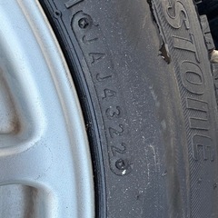 13インチスタッドレスタイヤホイール付き　145/80R13の画像