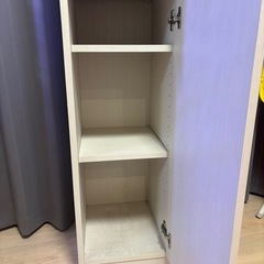 収納棚の画像