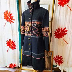 Pause Cafe(ポーズ カフェ) フランス製の小粋なロングコート、いかがでしょうか？の画像