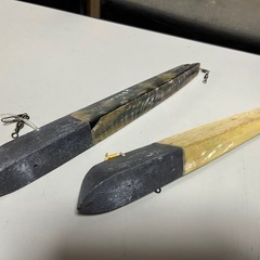 YO-ZURI 三角バケ700g 2点まとめて 天然アワビ 全長275mm ヒラメ マス ブリ サワラ釣り　など！ 中古美品 ヨーヅリ ④の画像