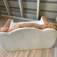 ⑥食パン1人がけソファーの画像