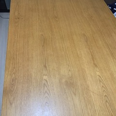 ダイニングテーブルの画像