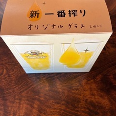 ビール用グラス２つの画像