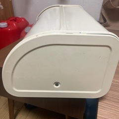 ブレッドケースの画像