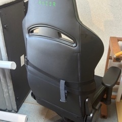 ゲーミングチェアの画像