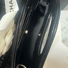 【新品】CHANEL ブラック キルティング ショルダーバッグの画像