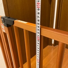 ほぼ未使用タンスのゲン 木製ベビーゲートと拡張パーツの画像