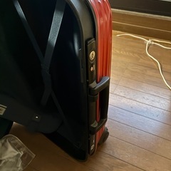 キャリーケースの画像