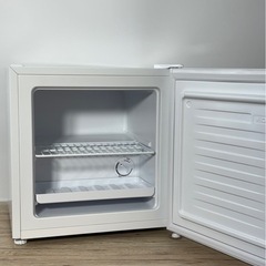 YAMAZEN ヤマゼン 1ドア 冷凍庫 31L 2024年製 YF-WU30-W 札幌市白石区の画像