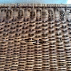 【引取限定】アンティーク籐のかご　 大きい収納ケースの画像