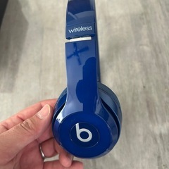 beats ワイヤレスイヤホンの画像