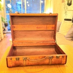 🌿【無料・0円】🧳木製ヴィンテージトランク（大）｜撮影小物にも📸🤎の画像