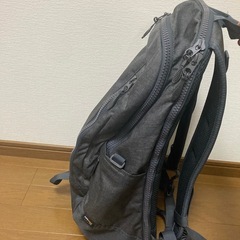 コールマン　リュック　グレーの画像