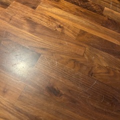 アイアンウッド ダイニングテーブルの画像