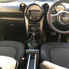 MINI ONEクロスオーバーR60の画像