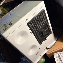 石油ファンヒーター トヨトミ LC-S33G 2016年　TOYOTOMIの画像